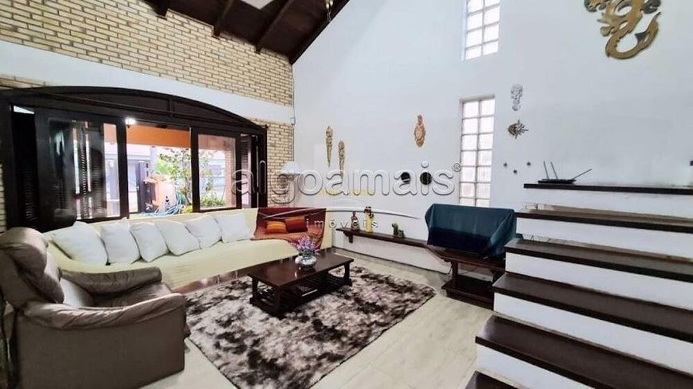Casa, 5 quartos, 300 m² - Foto 4