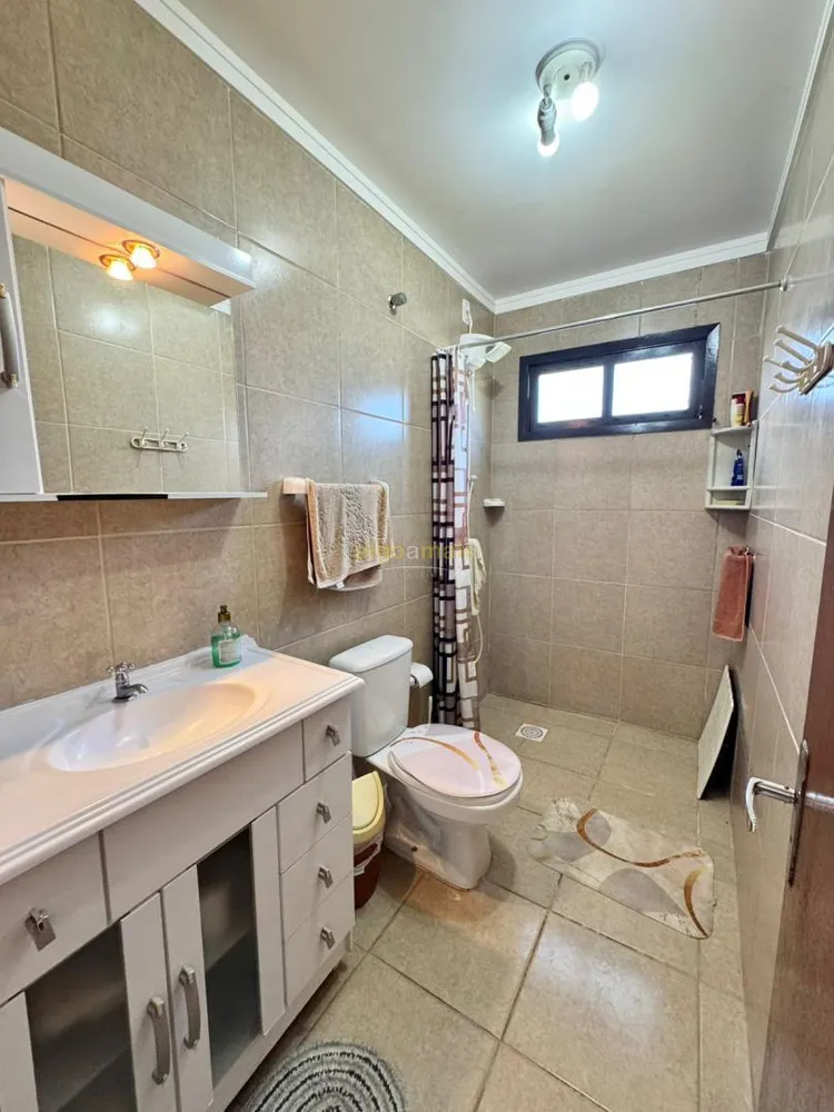 Casa, 4 quartos, 148 m² - Foto 2