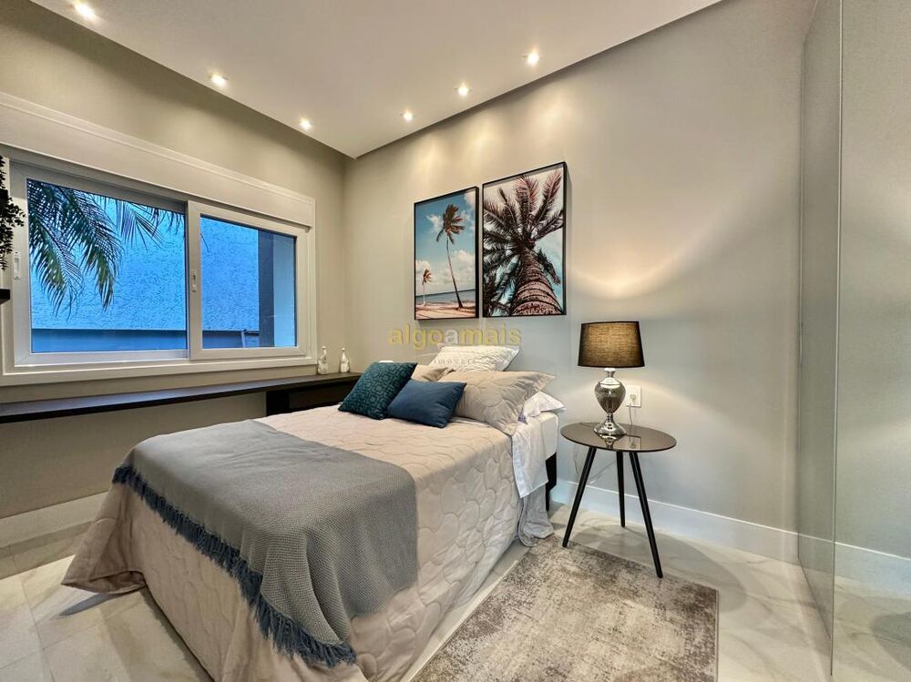 Casa de Condomínio à venda com 4 quartos, 313m² - Foto 12