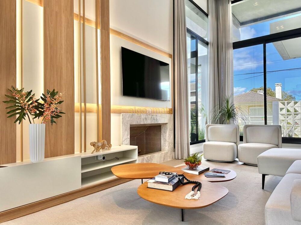 Casa, 4 quartos, 235 m² - Foto 3