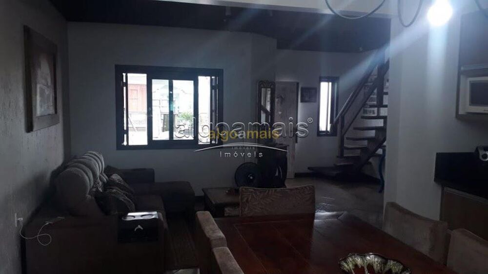 Casa, 3 quartos, 160 m² - Foto 2