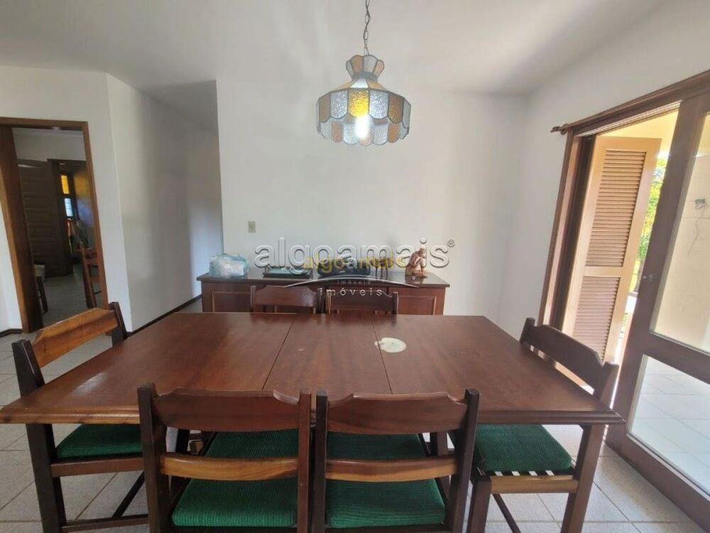 Casa, 3 quartos, 250 m² - Foto 4