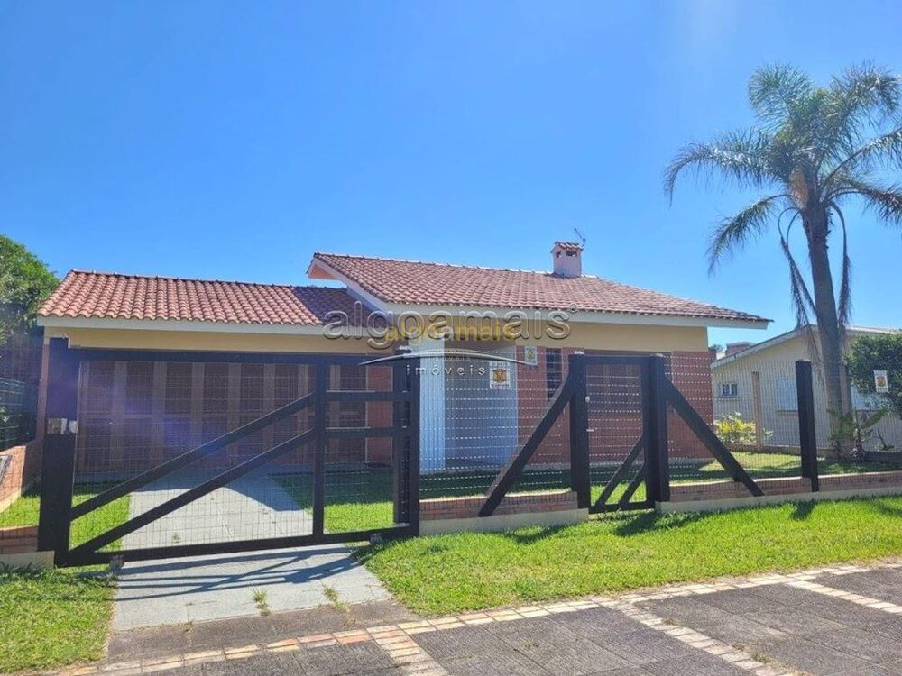 Casa, 3 quartos, 250 m² - Foto 1