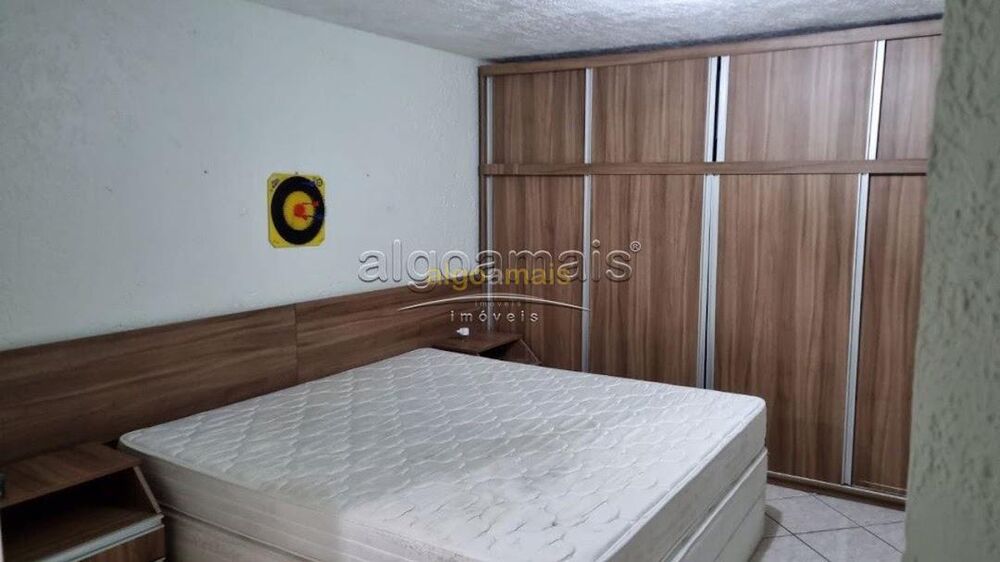 Casa, 3 quartos, 266 m² - Foto 11