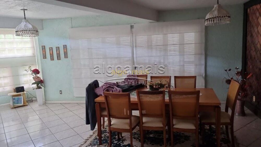 Casa, 3 quartos, 266 m² - Foto 5