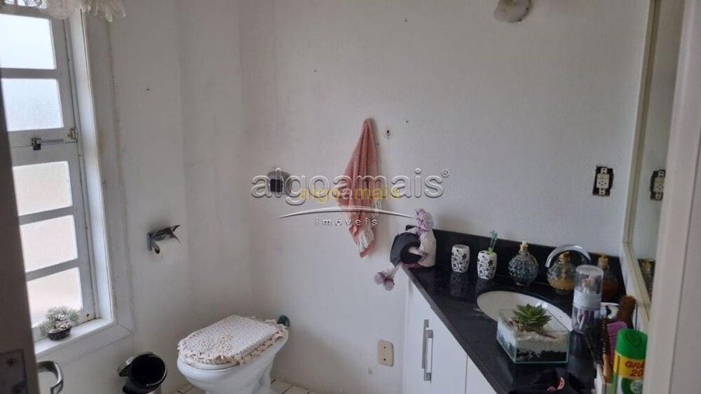 Casa, 3 quartos, 266 m² - Foto 14