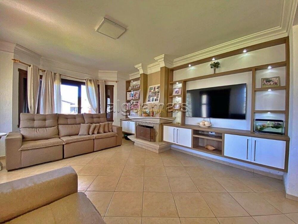 Casa, 3 quartos, 215 m² - Foto 3