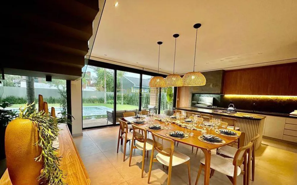 Casa, 5 quartos, 341 m² - Foto 4
