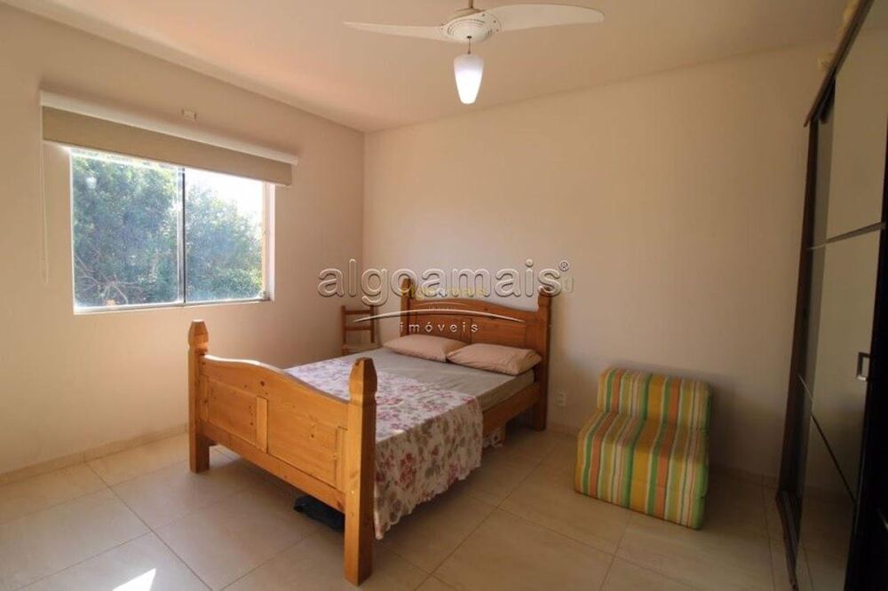 Casa, 4 quartos, 250 m² - Foto 4