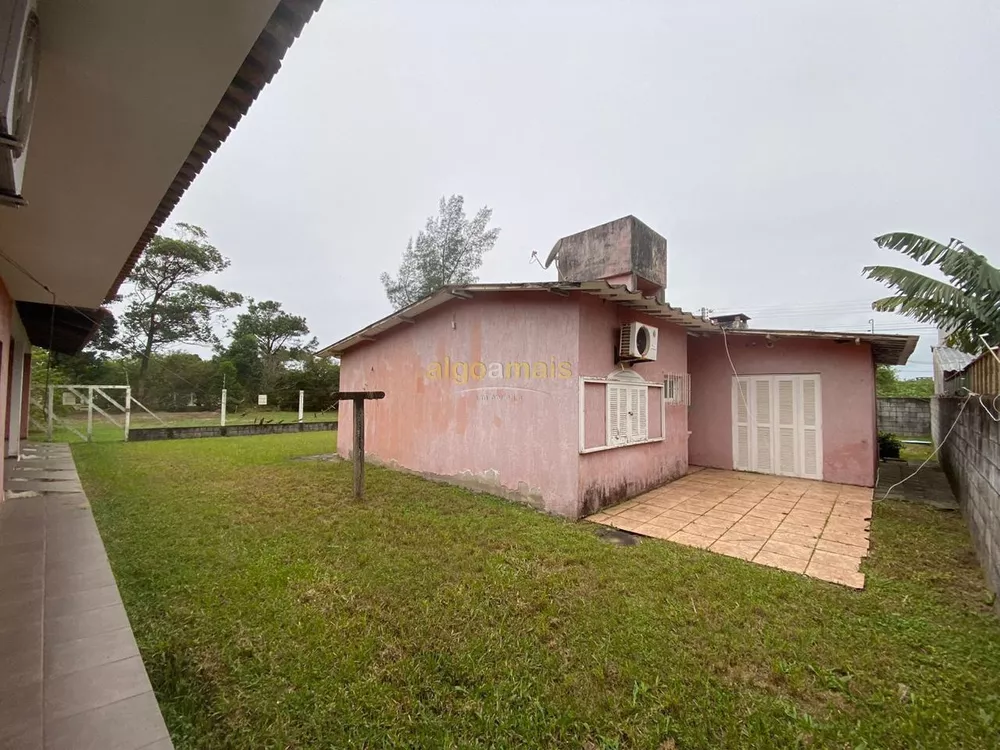 Casa, 3 quartos, 288 m² - Foto 1
