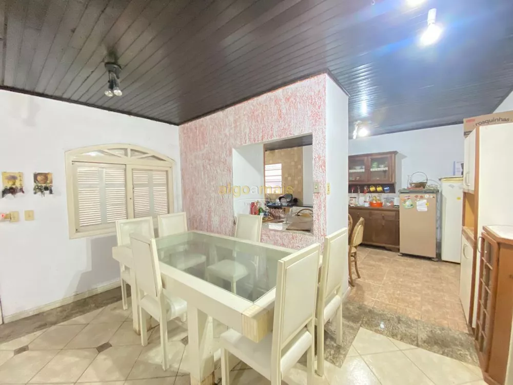 Casa, 3 quartos, 288 m² - Foto 5