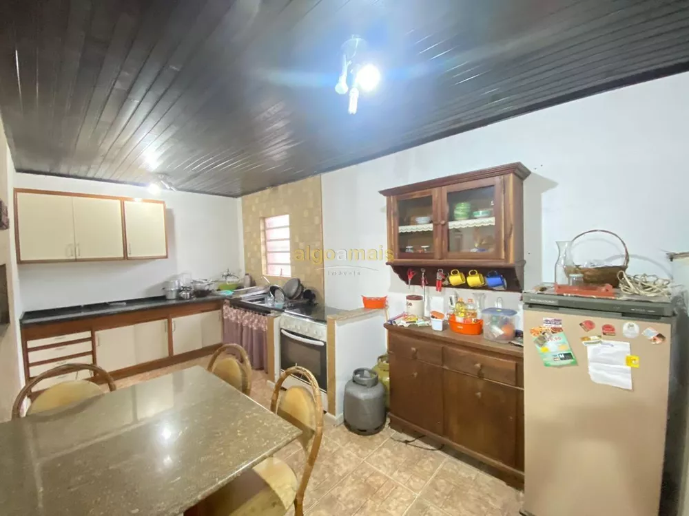 Casa, 3 quartos, 288 m² - Foto 4