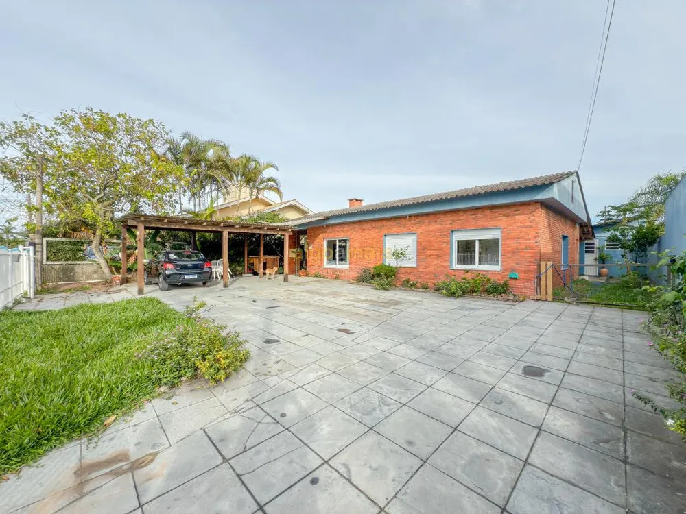 Casa, 3 quartos, 137 m² - Foto 2