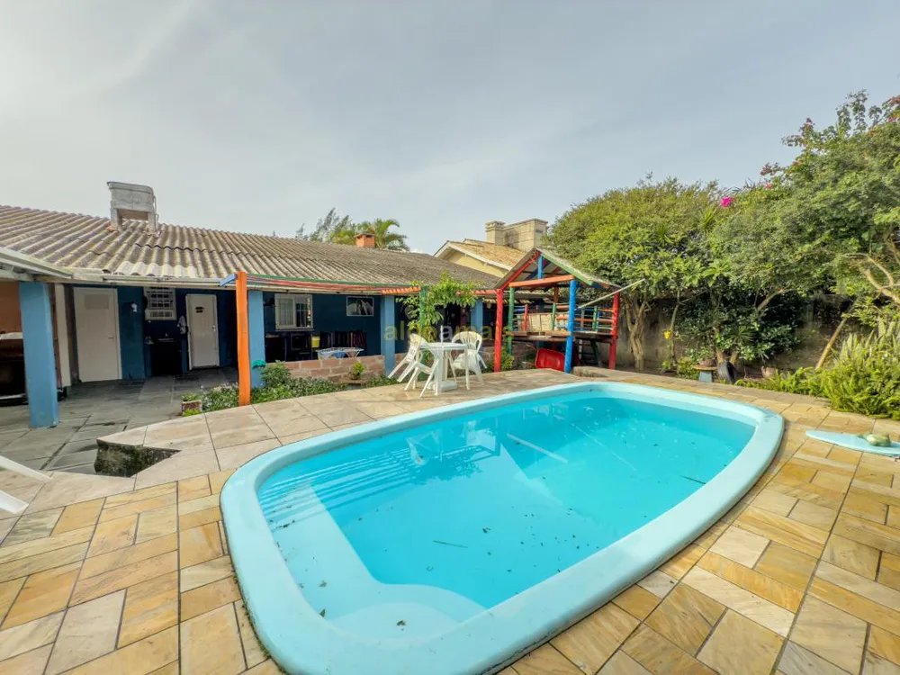 Casa, 3 quartos, 137 m² - Foto 1