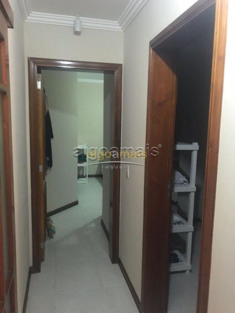 Casa, 4 quartos, 200 m² - Foto 8
