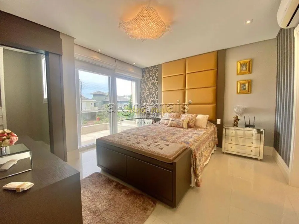 Casa, 4 quartos, 217 m² - Foto 8