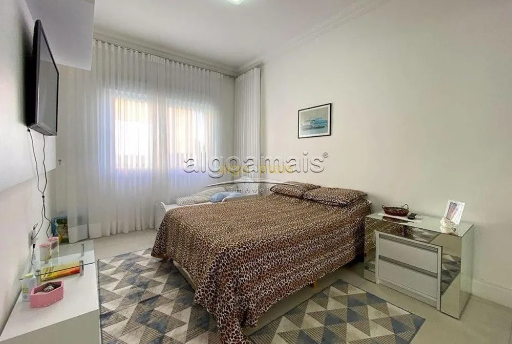 Casa de Condomínio, 5 quartos - Foto 1