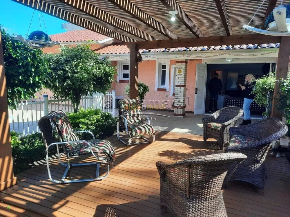 Casa, 6 quartos, 127 m² - Foto 4