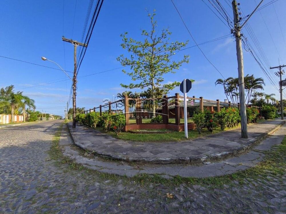 Casa, 4 quartos, 210 m² - Foto 1