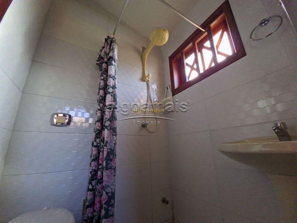 Casa, 4 quartos, 210 m² - Foto 3