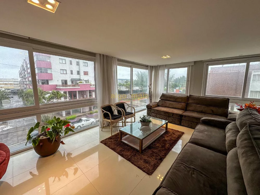 Apartamento, 3 quartos, 201 m² - Foto 2