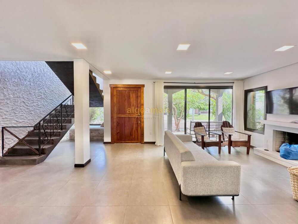 Casa de Condomínio à venda com 4 quartos, 280m² - Foto 5