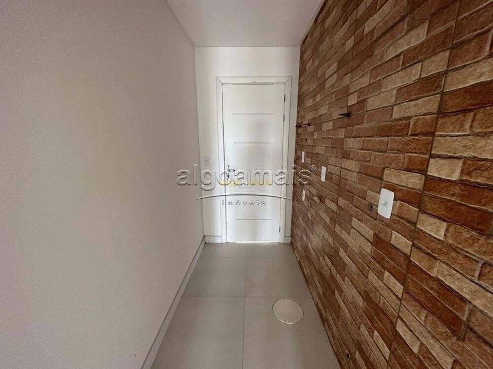 Casa à venda com 3 quartos, 110m² - Foto 3