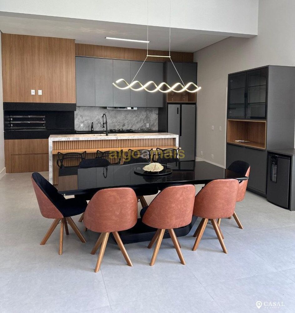 Casa de Condomínio à venda com 4 quartos, 220m² - Foto 4