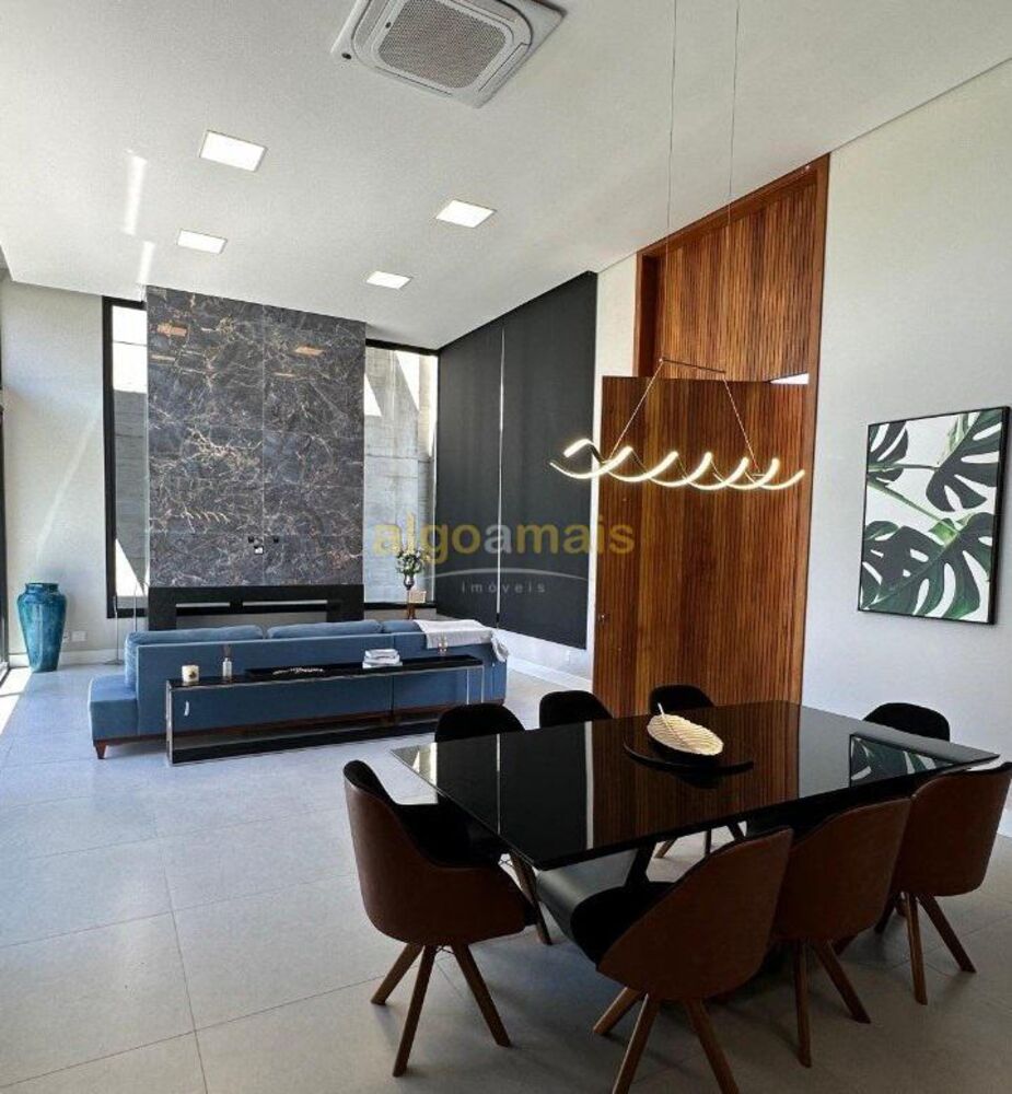 Casa de Condomínio à venda com 4 quartos, 220m² - Foto 3