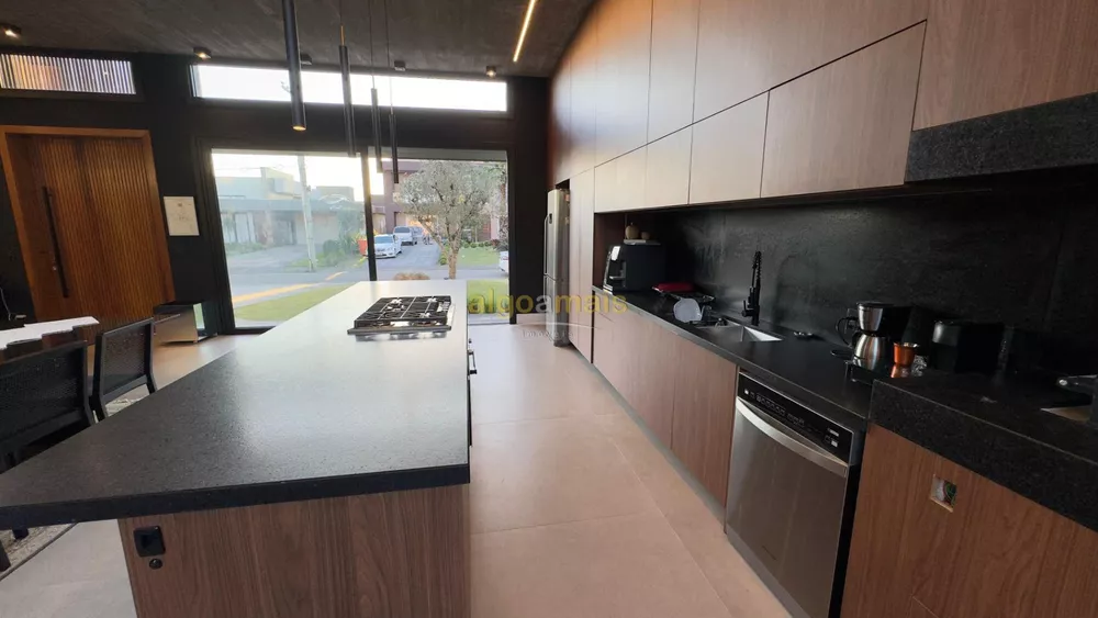 Casa, 4 quartos, 191 m² - Foto 8