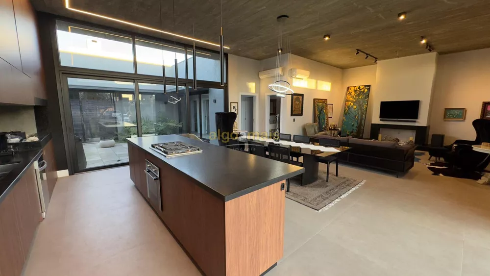 Casa, 4 quartos, 191 m² - Foto 4