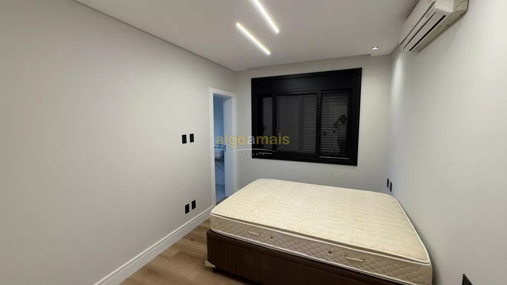 Casa, 4 quartos, 191 m² - Foto 5