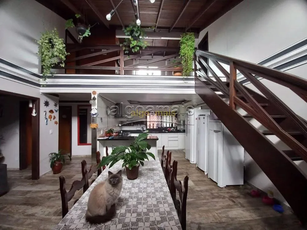 Casa, 3 quartos, 160 m² - Foto 1