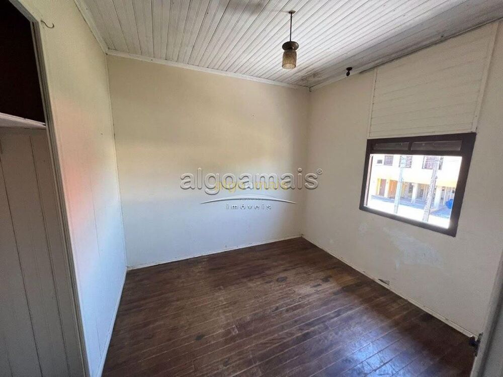 Casa à venda com 4 quartos, 180m² - Foto 9