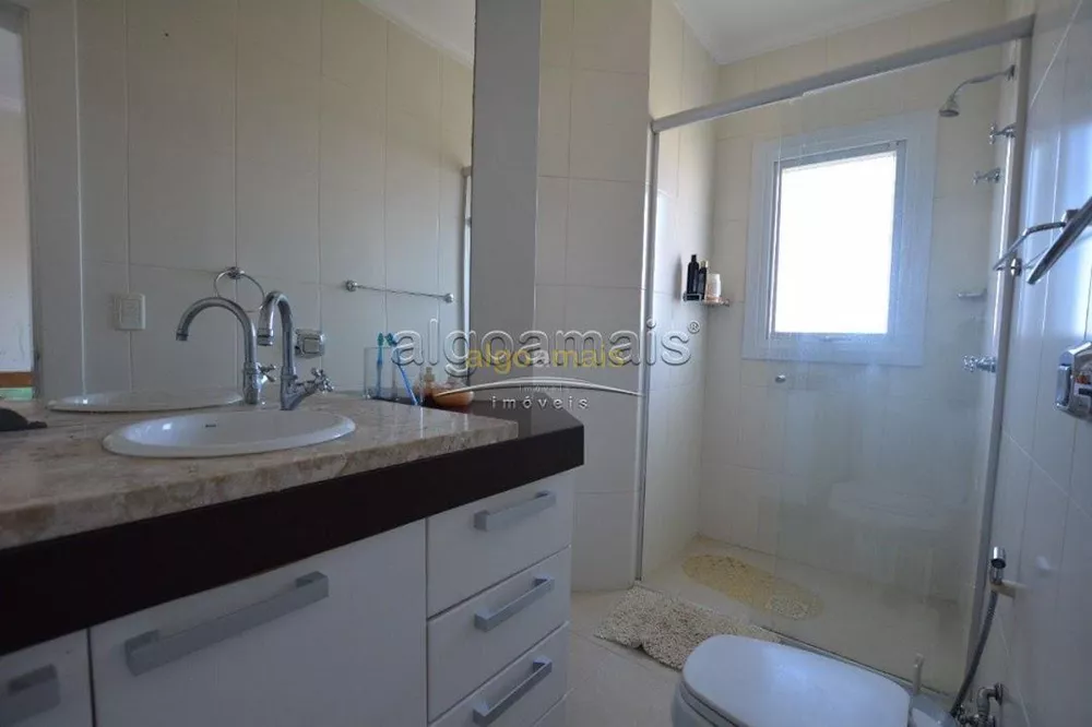 Casa, 6 quartos, 600 m² - Foto 1