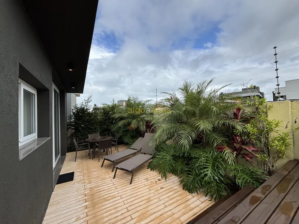 Casa, 3 quartos, 112 m² - Foto 1