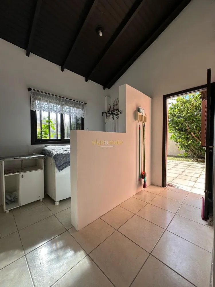 Casa, 3 quartos, 112 m² - Foto 1