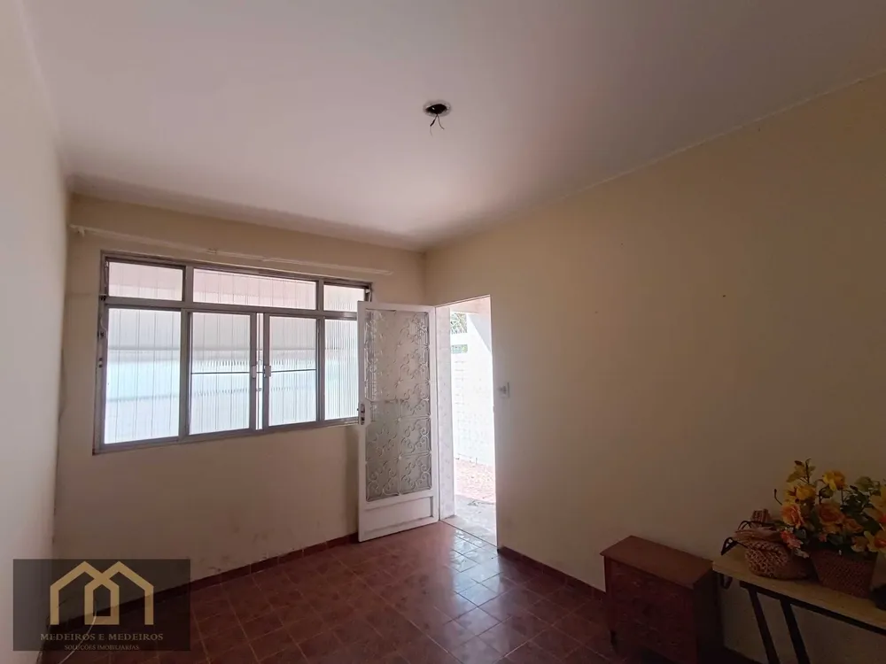 Casa, 4 quartos, 300 m² - Foto 4