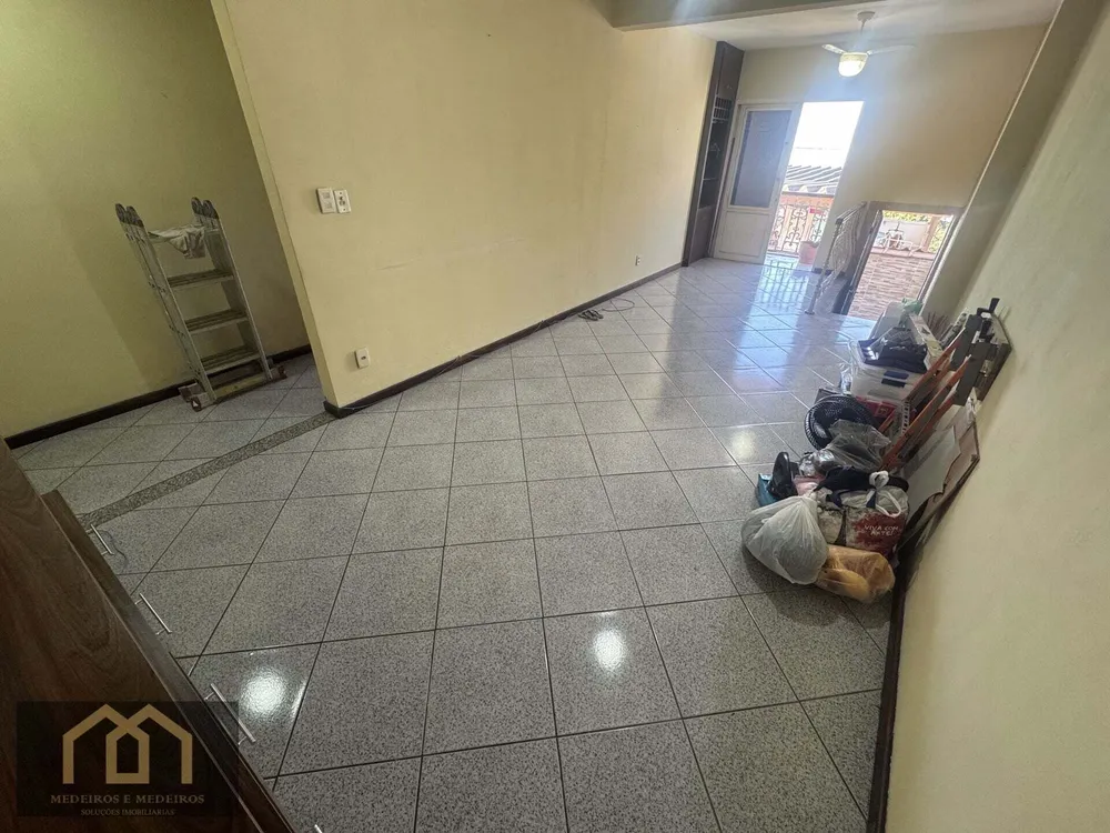 Casa, 4 quartos, 250 m² - Foto 4