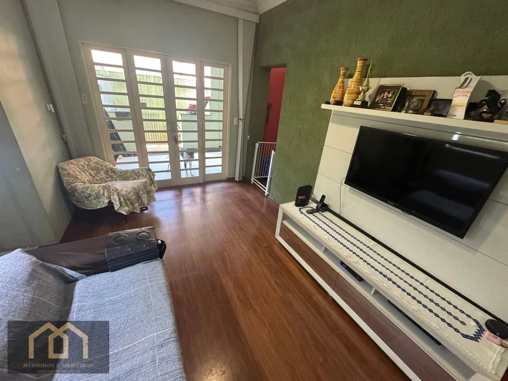 Casa, 3 quartos, 229 m² - Foto 6