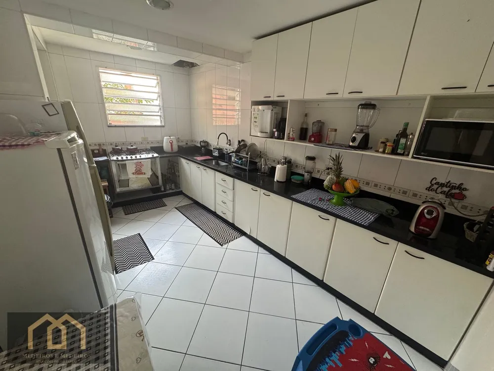 Casa, 3 quartos, 229 m² - Foto 10