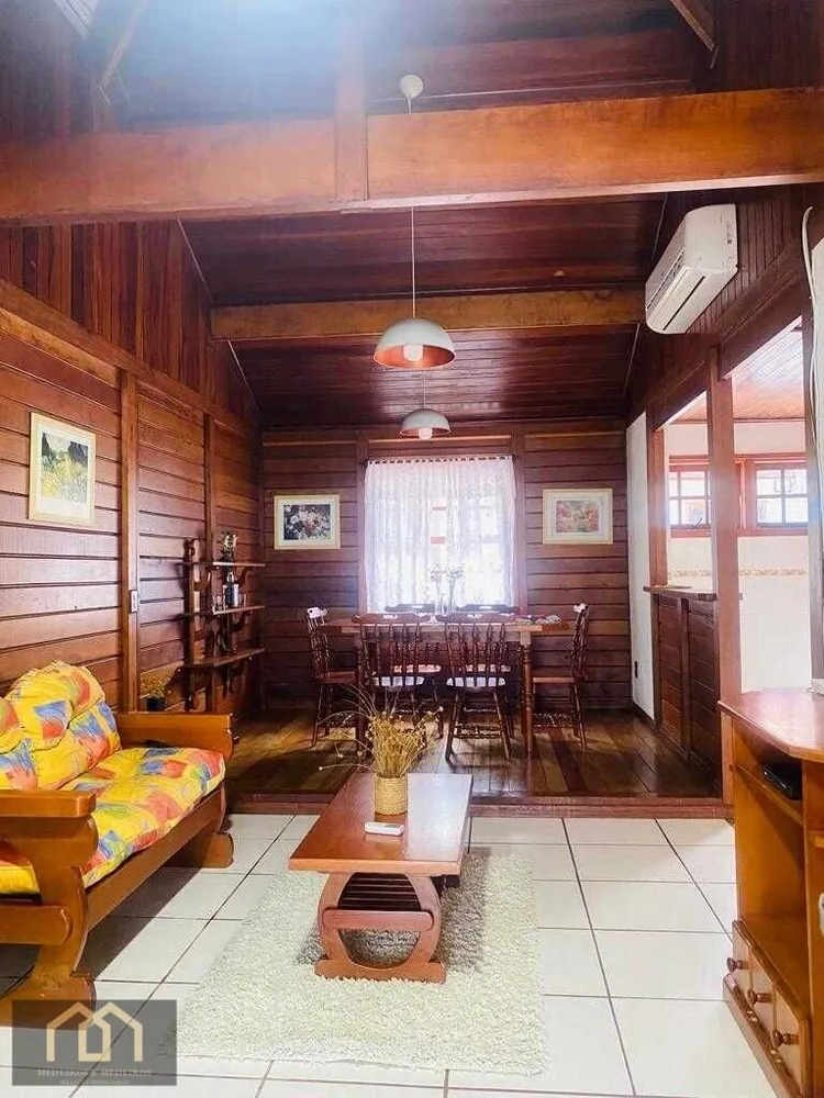 Casa, 4 quartos, 150 m² - Foto 1