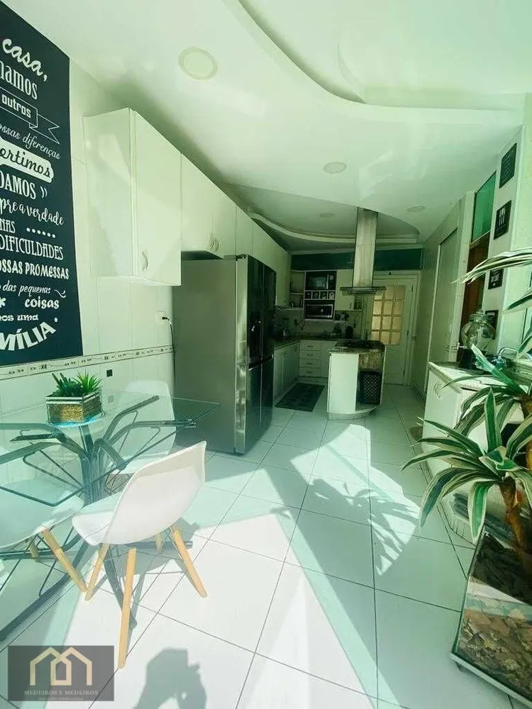 Casa, 3 quartos, 350 m² - Foto 22