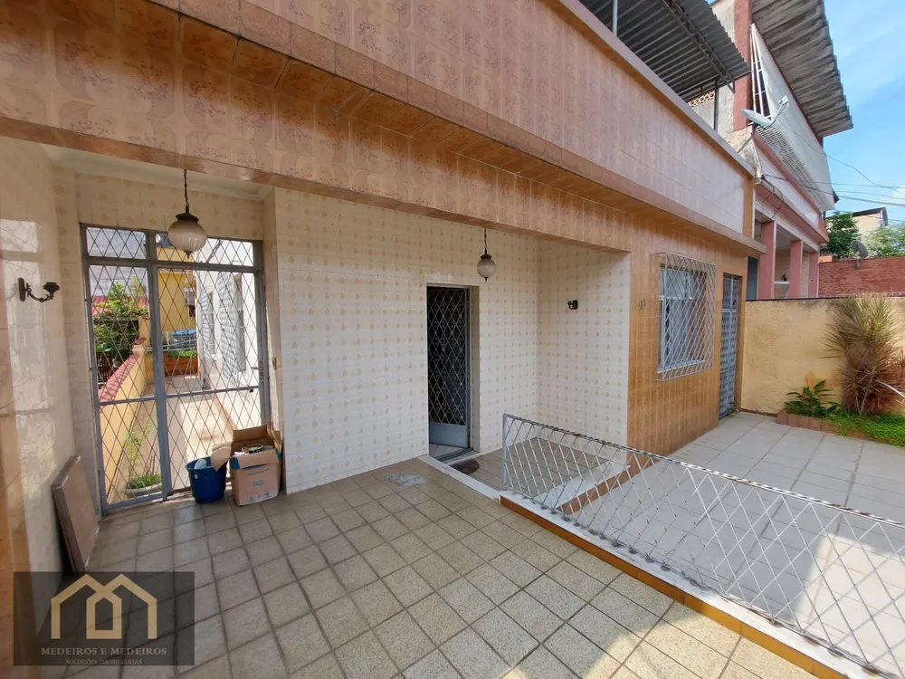 Casa, 4 quartos, 200 m² - Foto 3