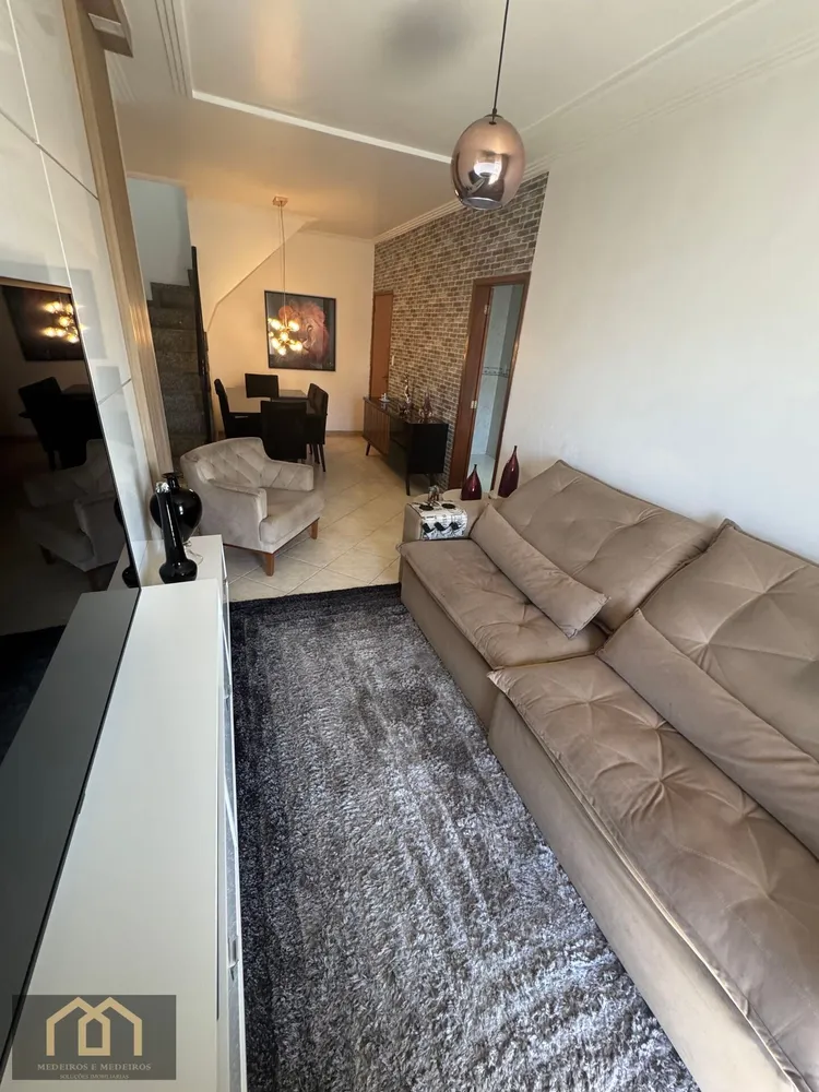 Cobertura, 3 quartos, 222 m² - Foto 2