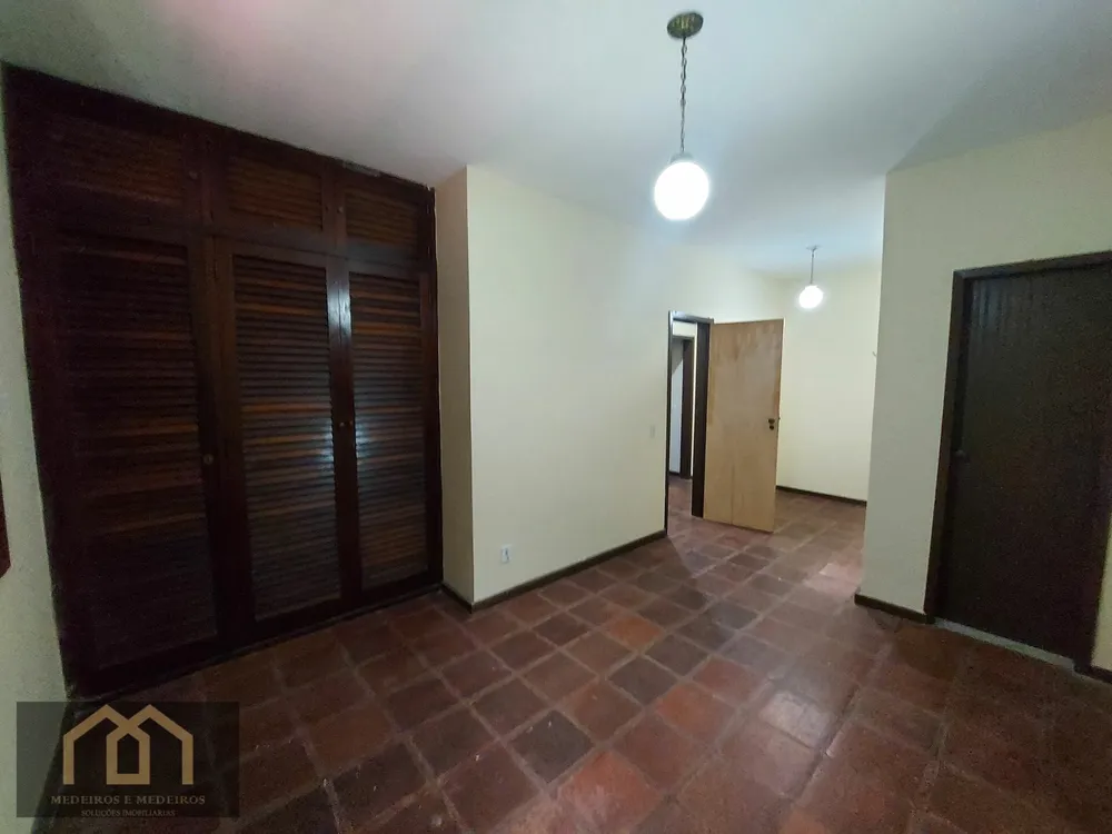 Casa, 4 quartos, 250 m² - Foto 6