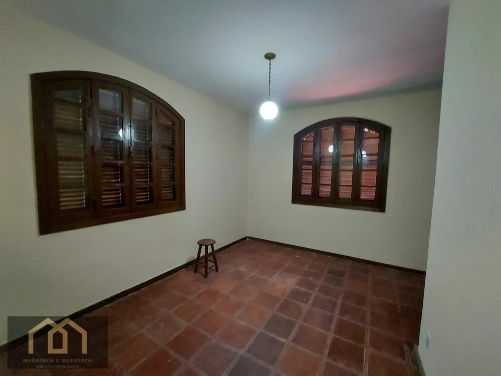 Casa, 4 quartos, 250 m² - Foto 4