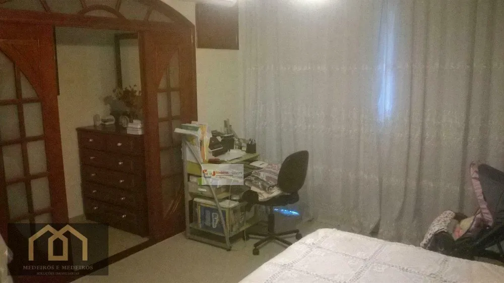 Casa, 3 quartos, 300 m² - Foto 9