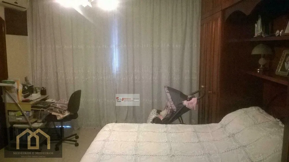 Casa, 3 quartos, 300 m² - Foto 8