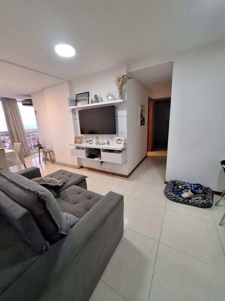 Apartamento à venda com 2 quartos, 75m² - Foto 8